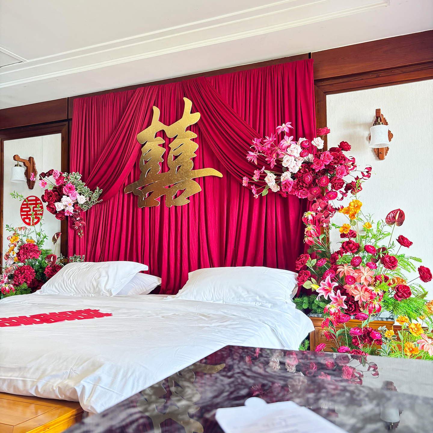 中式婚礼酒店婚房床头装饰布幔