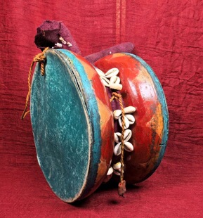 清代藏地寺院百年实修【大尺寸老马蹄鼓】木壳牛皮鼓面 殊胜之物