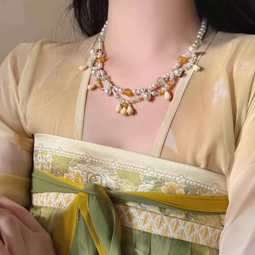 唐风璎珞浅黄铃兰项链女新款古风坦领颈饰新中式链三坑汉服配饰品