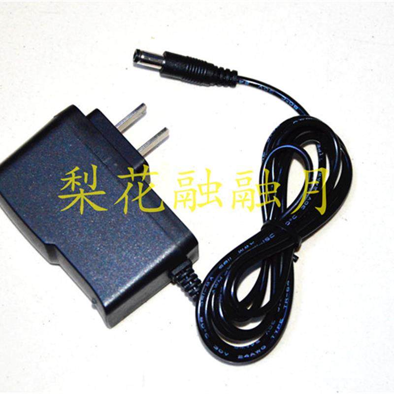 骑兵连cavalry D40 D10 M10钓鱼灯夜钓灯双光源变焦垂钓灯 充电器