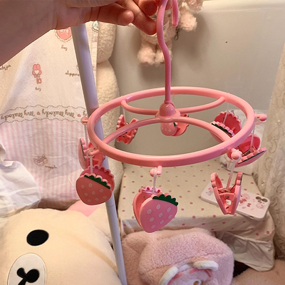 草莓带夹子衣架家用袜子晾衣架儿童衣架卡通可爱多功能晾衣夹衣架