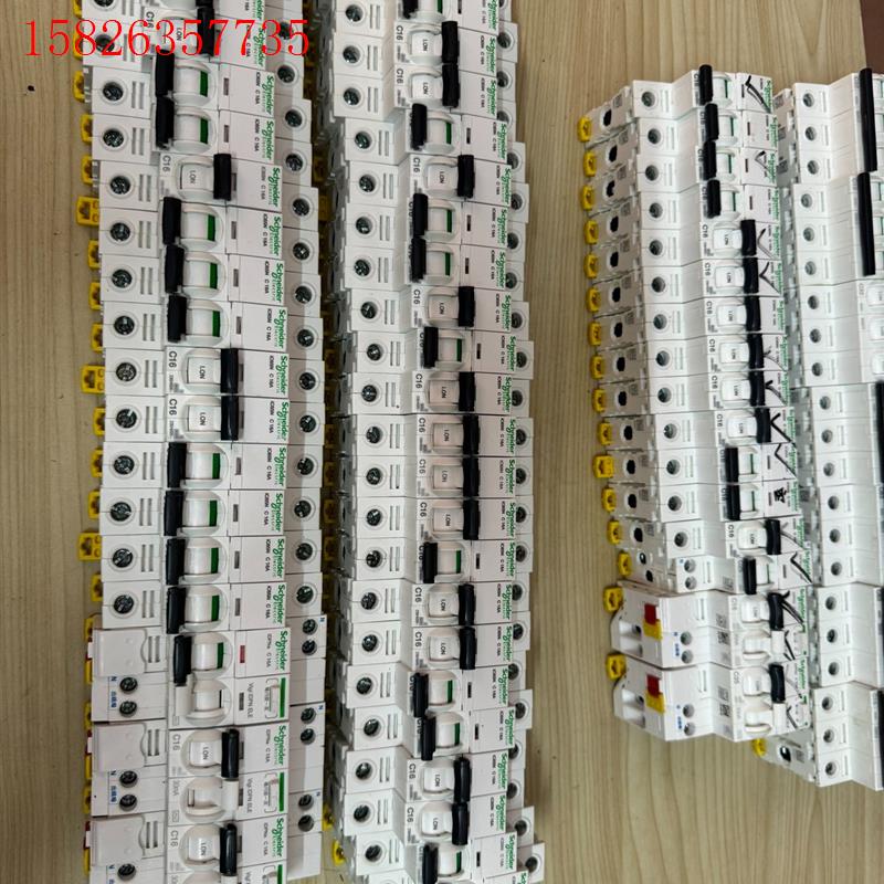 施耐德A9断路器  拆机,成色如图,功能包好,3P的有七(议价)