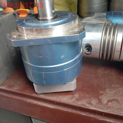 beitto 日本贝托伺服电机变速器,型号如图。实物拍摄。(议价)