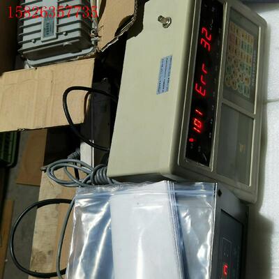 称重显示器 4台 分别型号:GM8803 ;XK3190-H(议价)