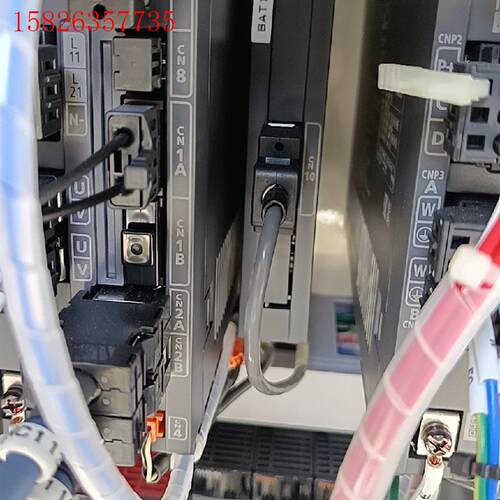 拆机三菱电池盒,MR-BT6VCASE,成色很好(95成新以(议价)