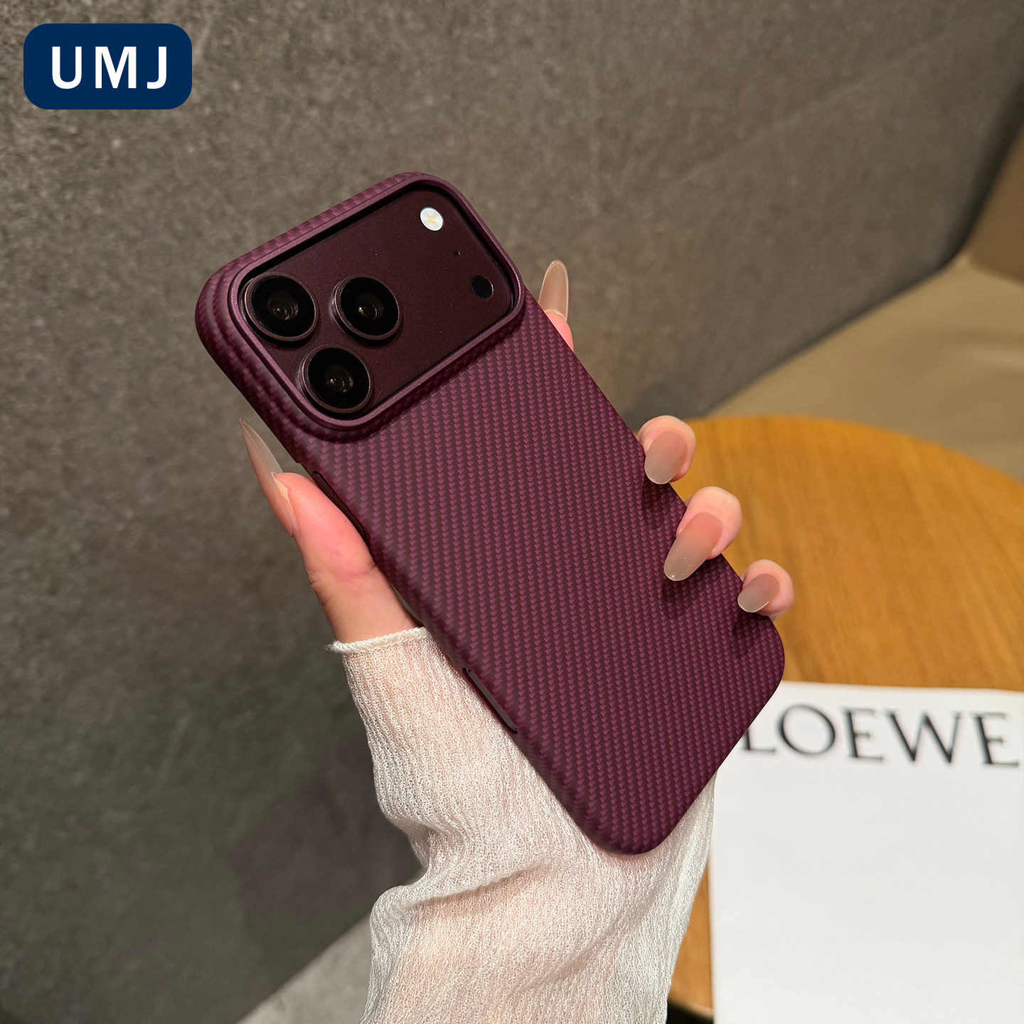 【超薄碳纤维纹硬壳】umj适用于iphone18ProMax手机壳苹果17Air防指纹16金属镜框15/14pro防摔保护套男新款