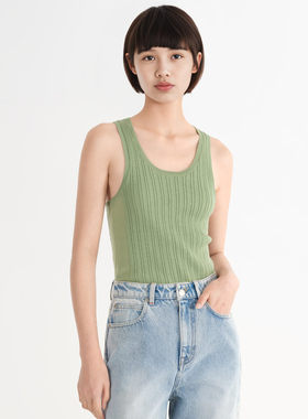 小着暖冬 HB90 宁静绿色精细羊毛罗纹背心 自然小 U 领