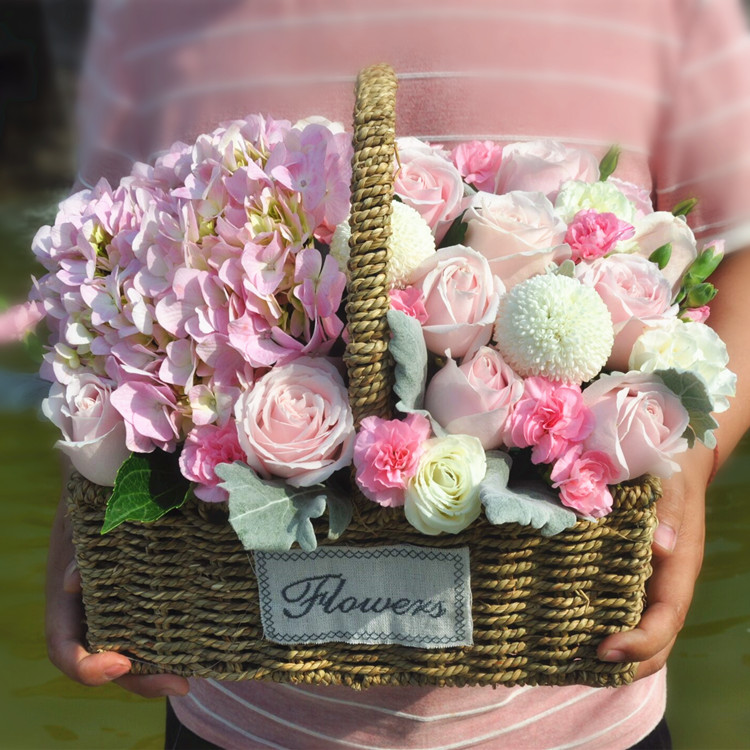 ins北京同城鲜花闺蜜生日玫瑰小清新潮韩式手提花篮抱桶生日鲜花