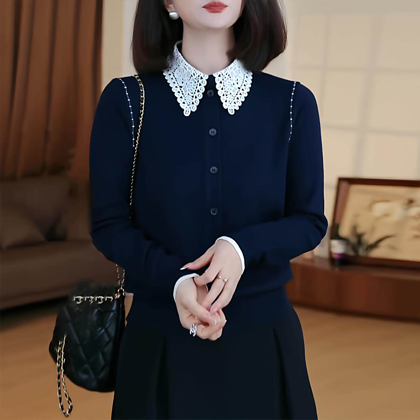 JOYIASS蕾丝娃娃领撞色假两件针织衫开衫女秋冬季新款藏青色上衣