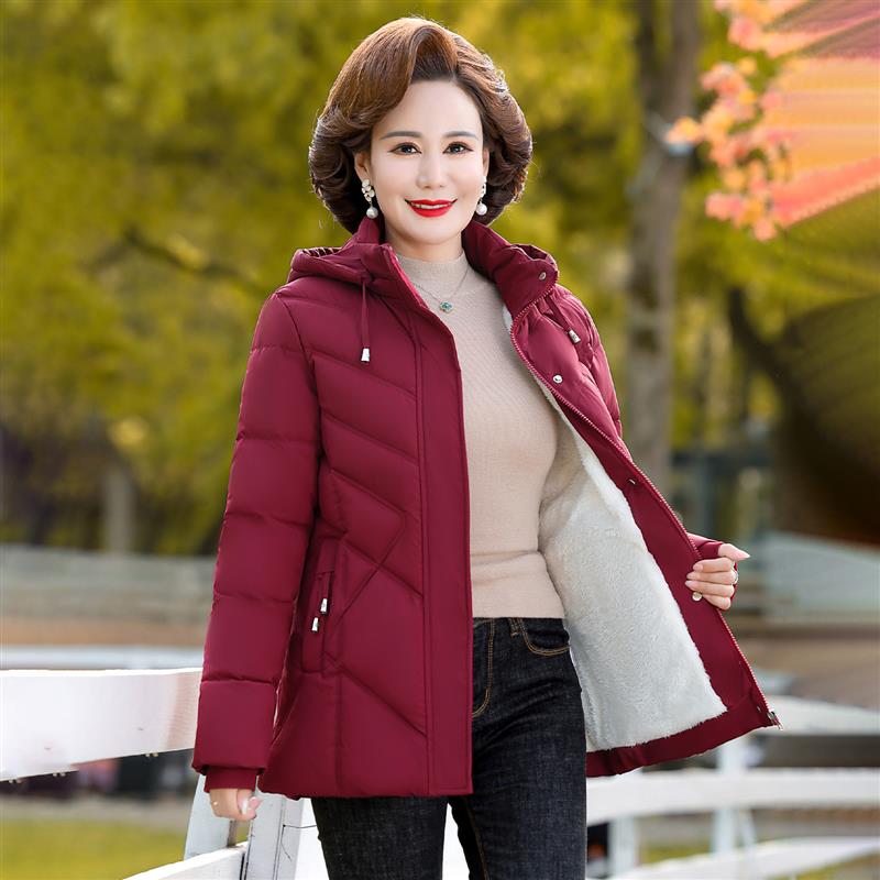 中老年妈妈羽绒棉衣服短款女加绒加厚保暖加大码棉袄宽松冬装外套