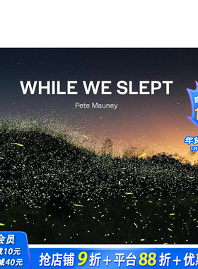 【预售】当我们沉睡时 While We Slept 原版英文摄影作品集自然景观 正版进口书