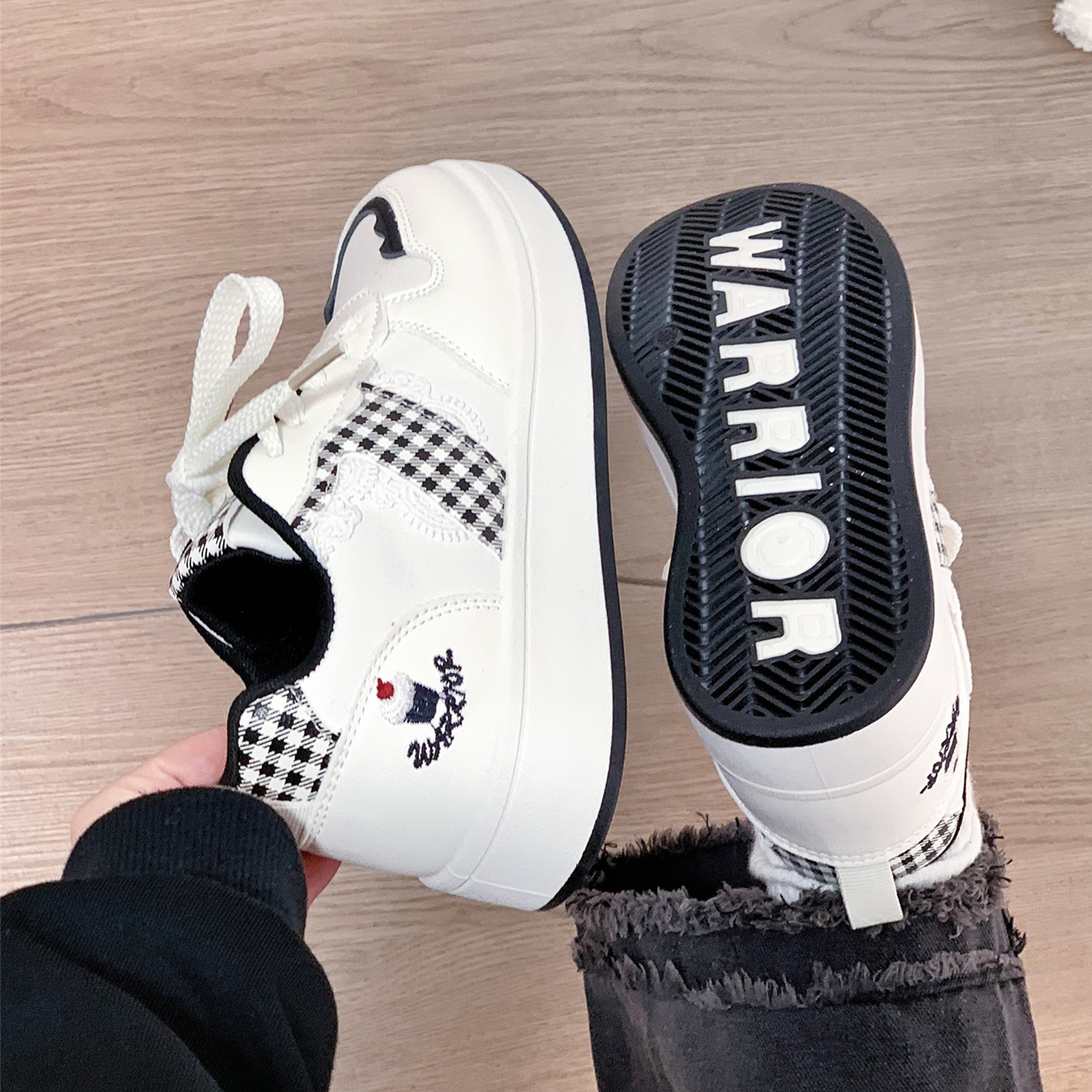 回力原创格子小白鞋女秋冬新款