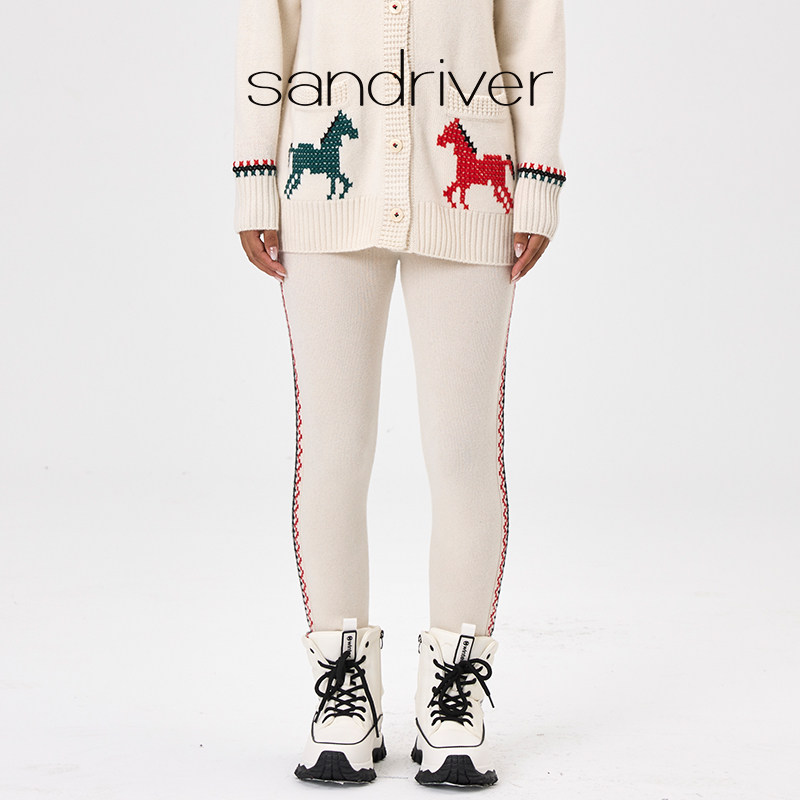 sandriver沙涓25年秋冬新品哈尼族手工绣羊绒针织小脚裤紧身裤女