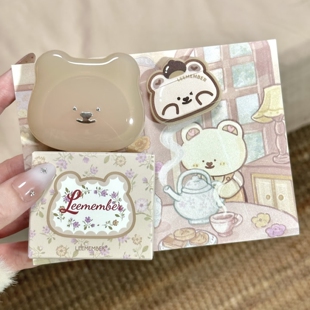 LEEMEMBER/荔萌小熊烘焙系列高光奶油霜腮红膏跨境化妆品奶膏腮红