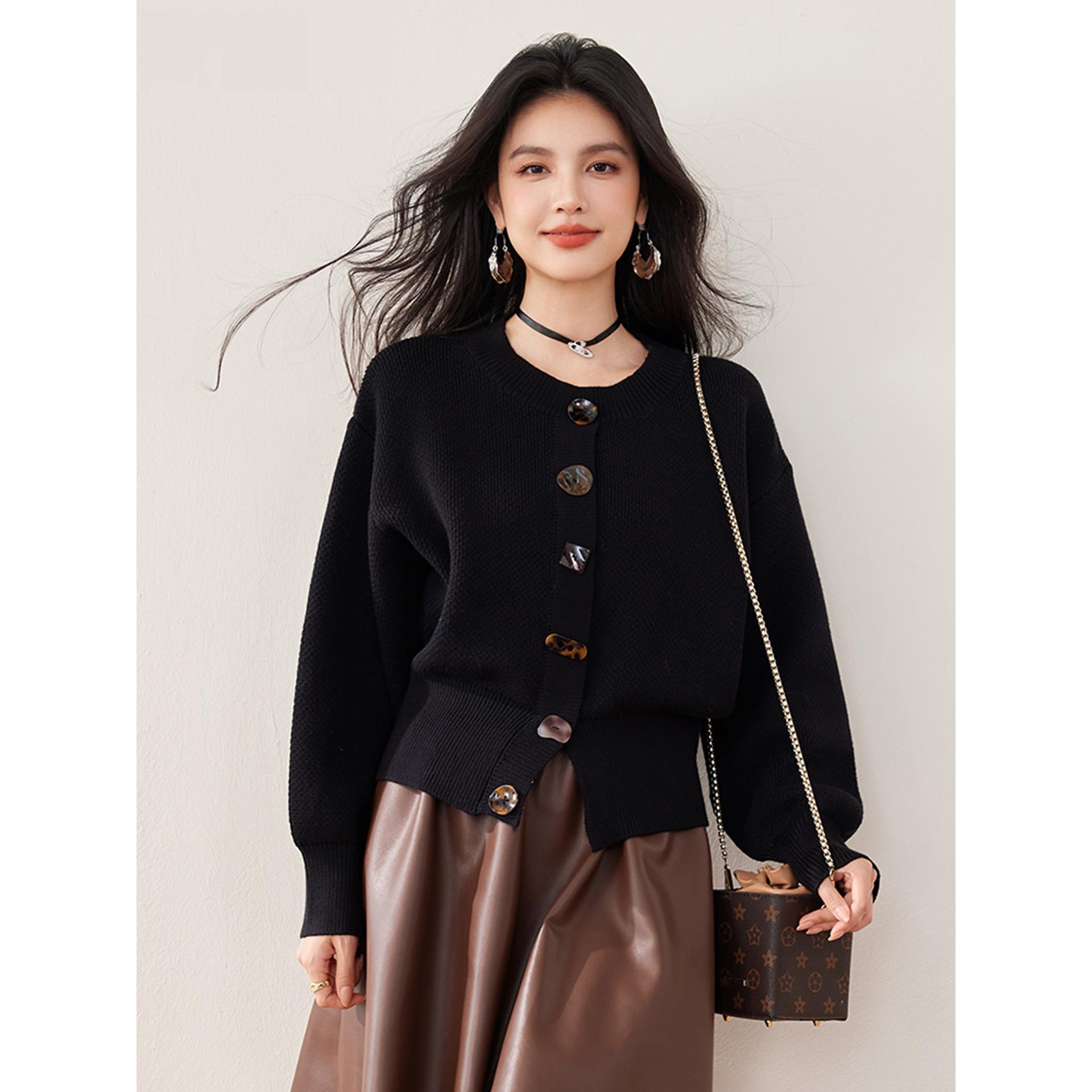 JOYIASS新品◆有2024小个子针织毛衣女外套纽扣设计感宽松上衣外