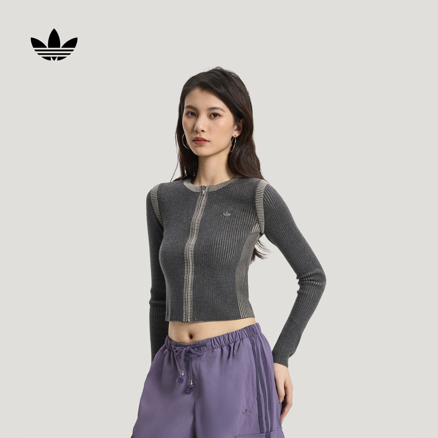 经典时尚休闲短款紧身针织开衫毛衣女装新款adidas阿迪达斯三叶草