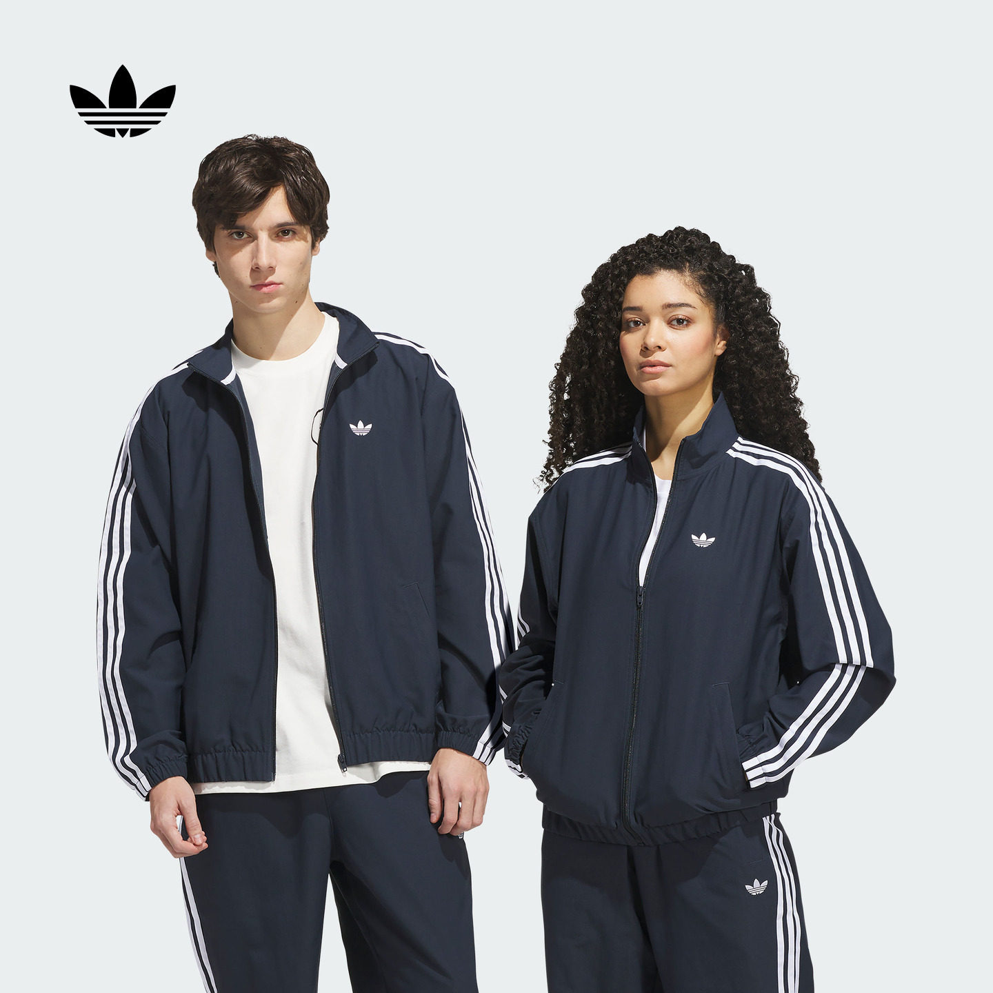 三条纹宽松日常舒适运动早秋外套卫衣男女装adidas阿迪达斯三叶草