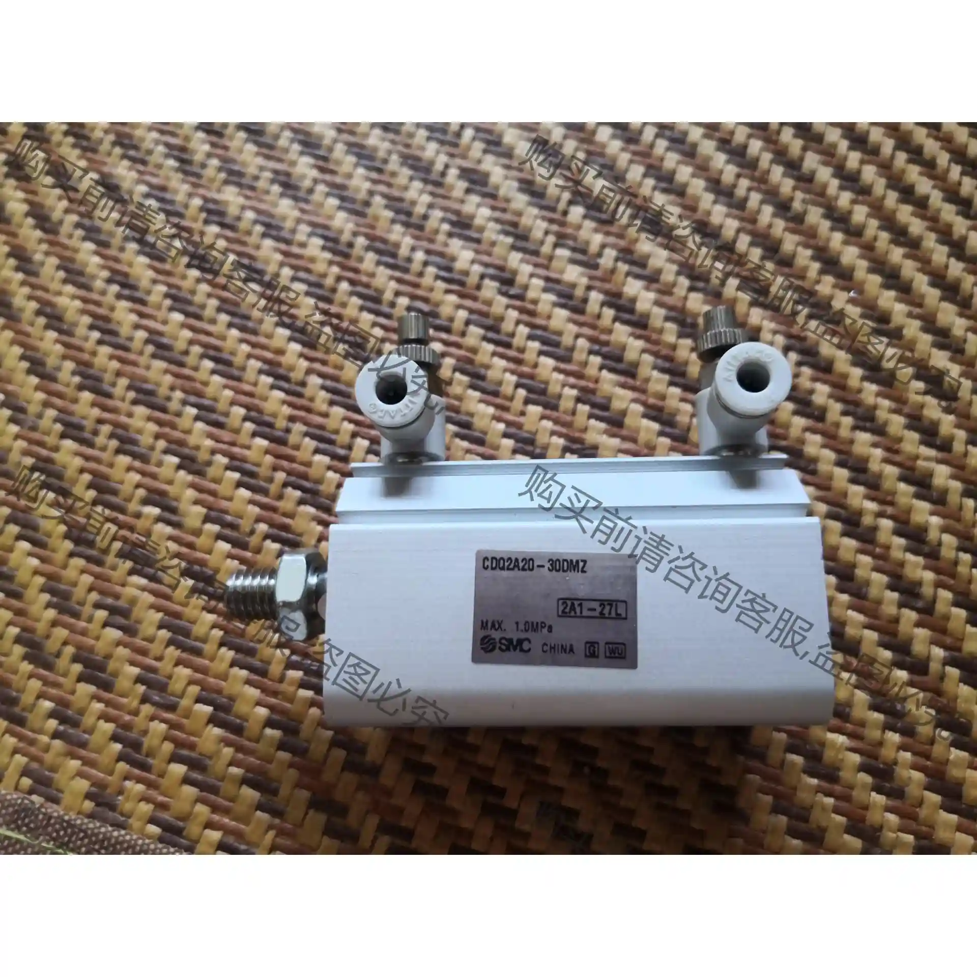 SM气缸CDQ2A20-30DMZ拆机件,品相可充新。 议价再拍 拆机件
