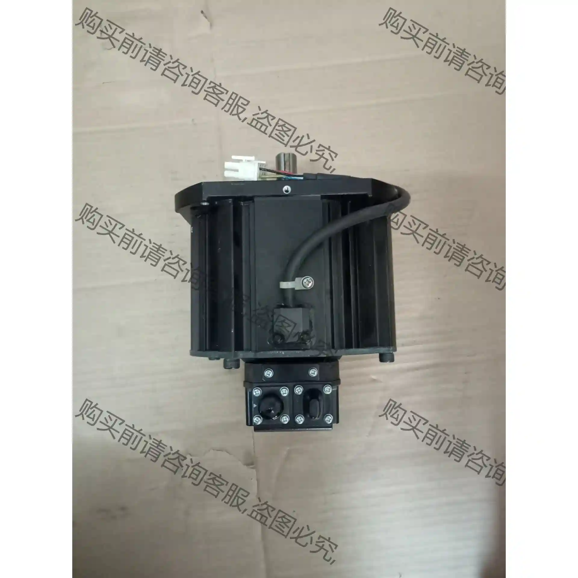 安川伺服电机SGMRS-12A2B-YR11，实物图拍摄用到 议价再拍 拆机件