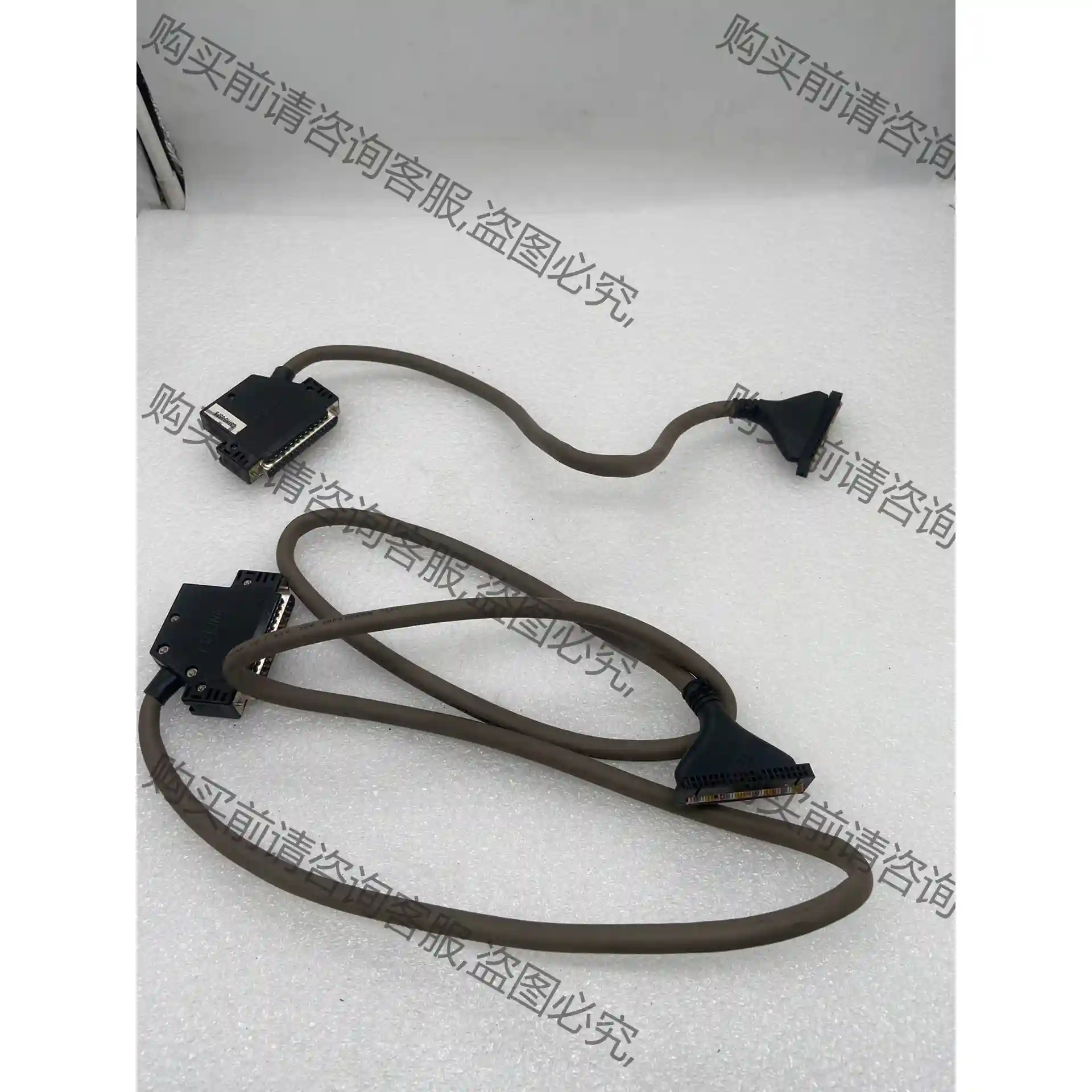 三元 PLC连接线C37HD-05PB;C37HD-15PB 议价再拍 拆机件