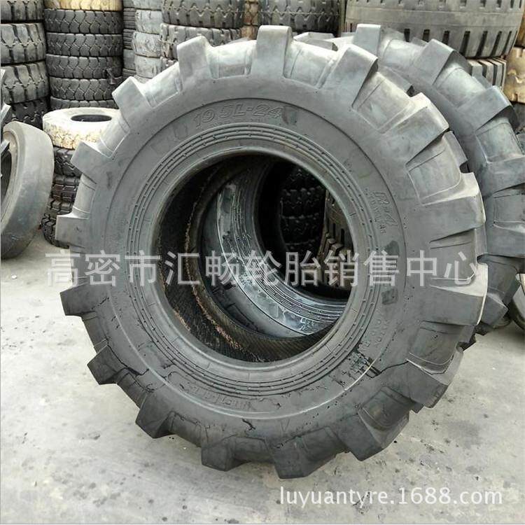 挖掘机轮胎17.5L-24八字花纹两头忙R-4花纹工程轮胎