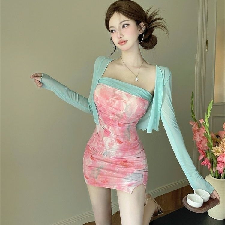 纯欲风粉色印花辣妹抹胸