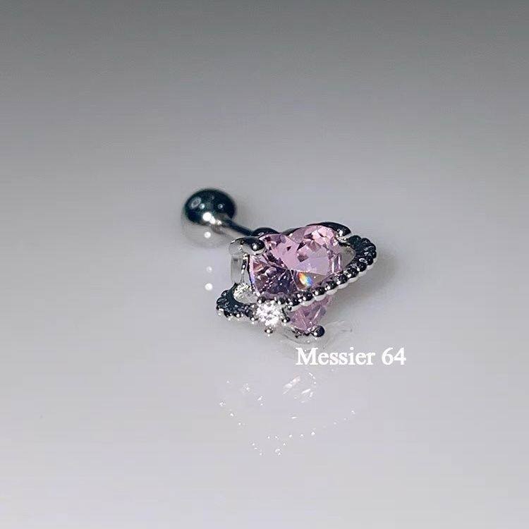 甜酷超闪粉钻耳骨钉爱心