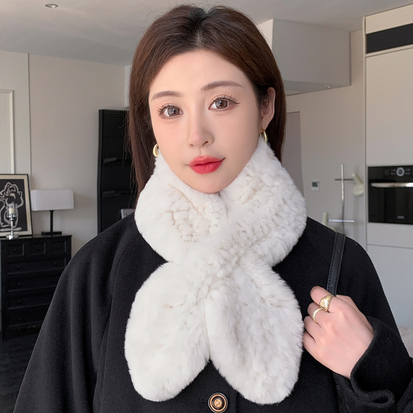 獭兔毛围巾女秋冬护颈保暖时尚韩版新款纯色双面皮草百搭真毛围脖