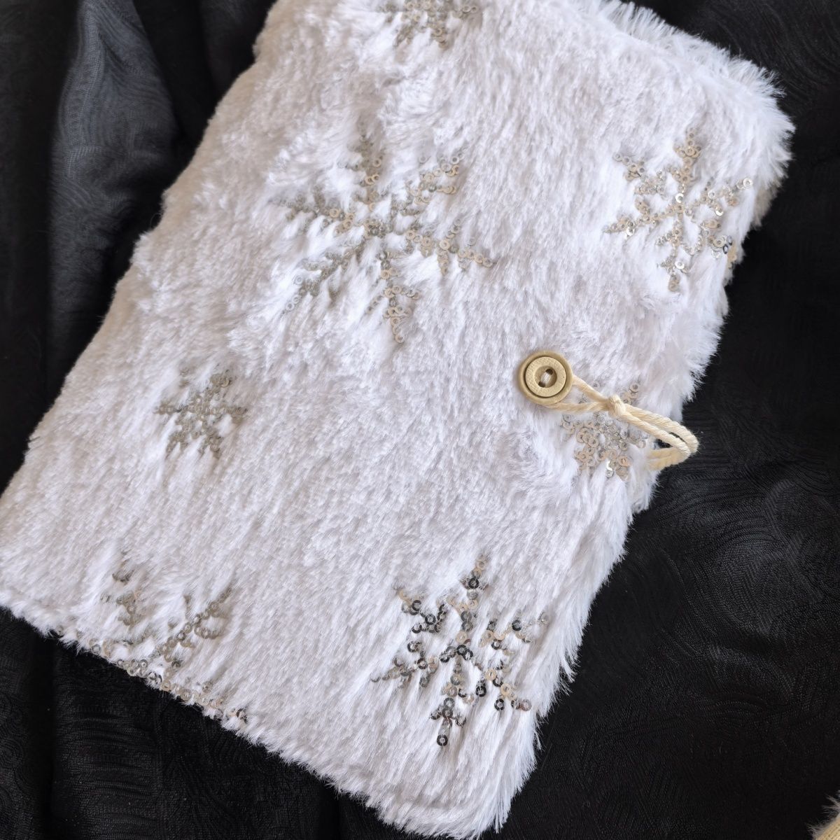 毛绒绒雪花A5A6活页账本可拆卸记事本笔记本高颜值小众可爱日记本
