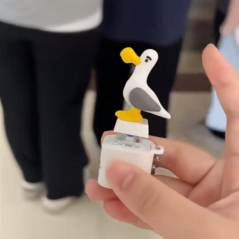 海鸥造型搞怪按键随身解压钥匙扣挂件创意礼物高颜值按按乐钥厂家