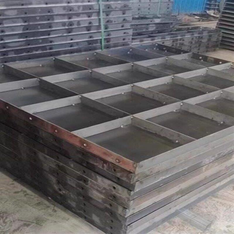 建筑平面钢模板公路护栏防撞组合模具工程桥梁施工混凝土钢厂家图片
