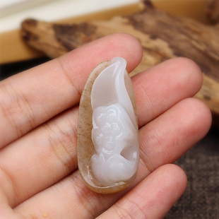 原料和田白玉籽料巧色莲蓬吊坠苏工水草玉石巧雕挂件项链送礼收藏