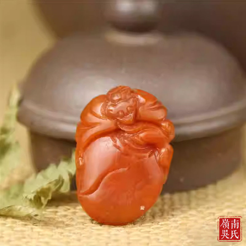 香道自然云南保山南红玛瑙无优化蝙蝠寿桃挂件男女款吊坠配饰礼品