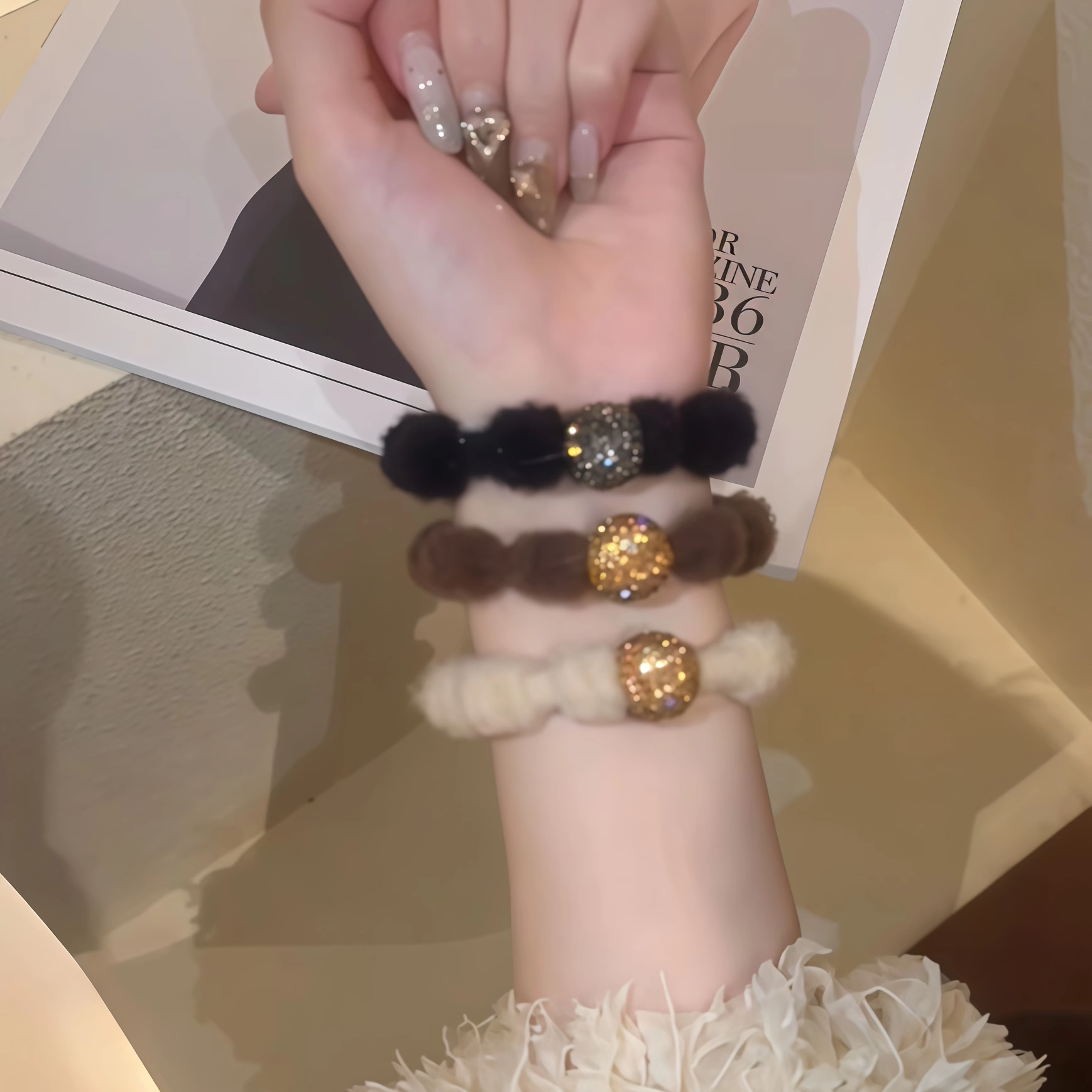 秋冬美拉德毛绒发圈女2024新款头绳扎头高弹力耐用橡皮筋马尾发绳