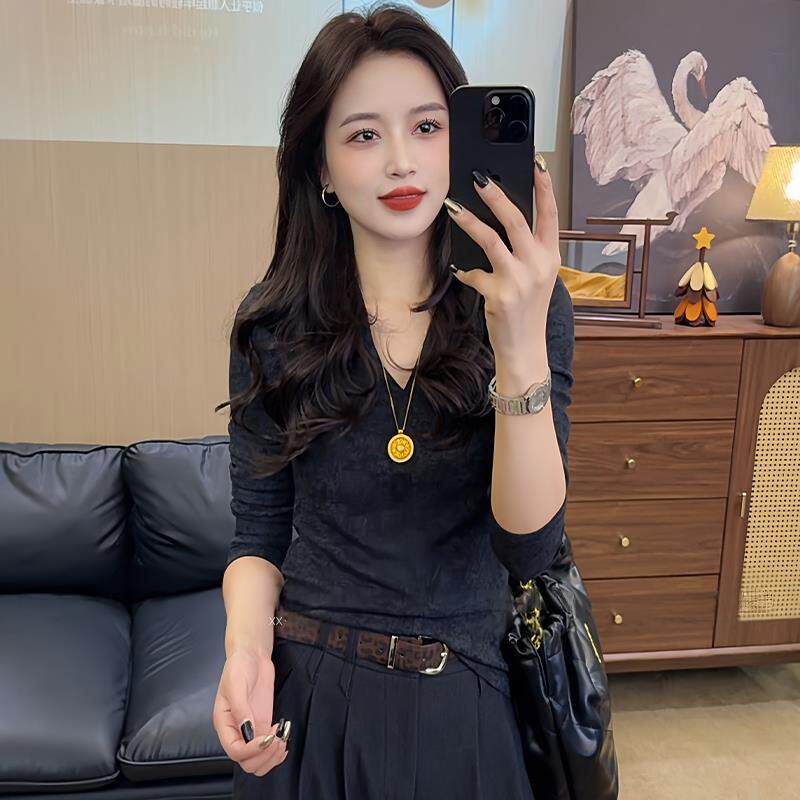 JOYIASS巨好看的早秋时尚V领长袖T恤女装2025新款小个子修身显瘦