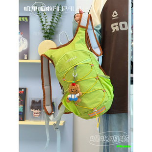 叽哩呱啦户外轻便防水双肩包女生徒步登山装备背包短途旅游骑行包