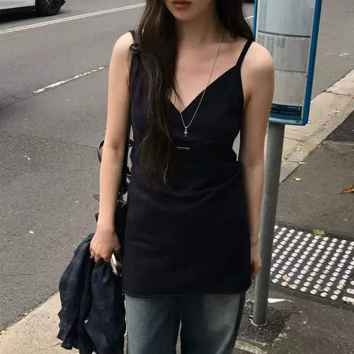 韩代nuese纯色针织吊带连衣裙女