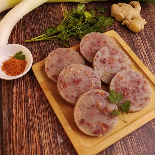 大肉块驴肉风味焖子小时候味道