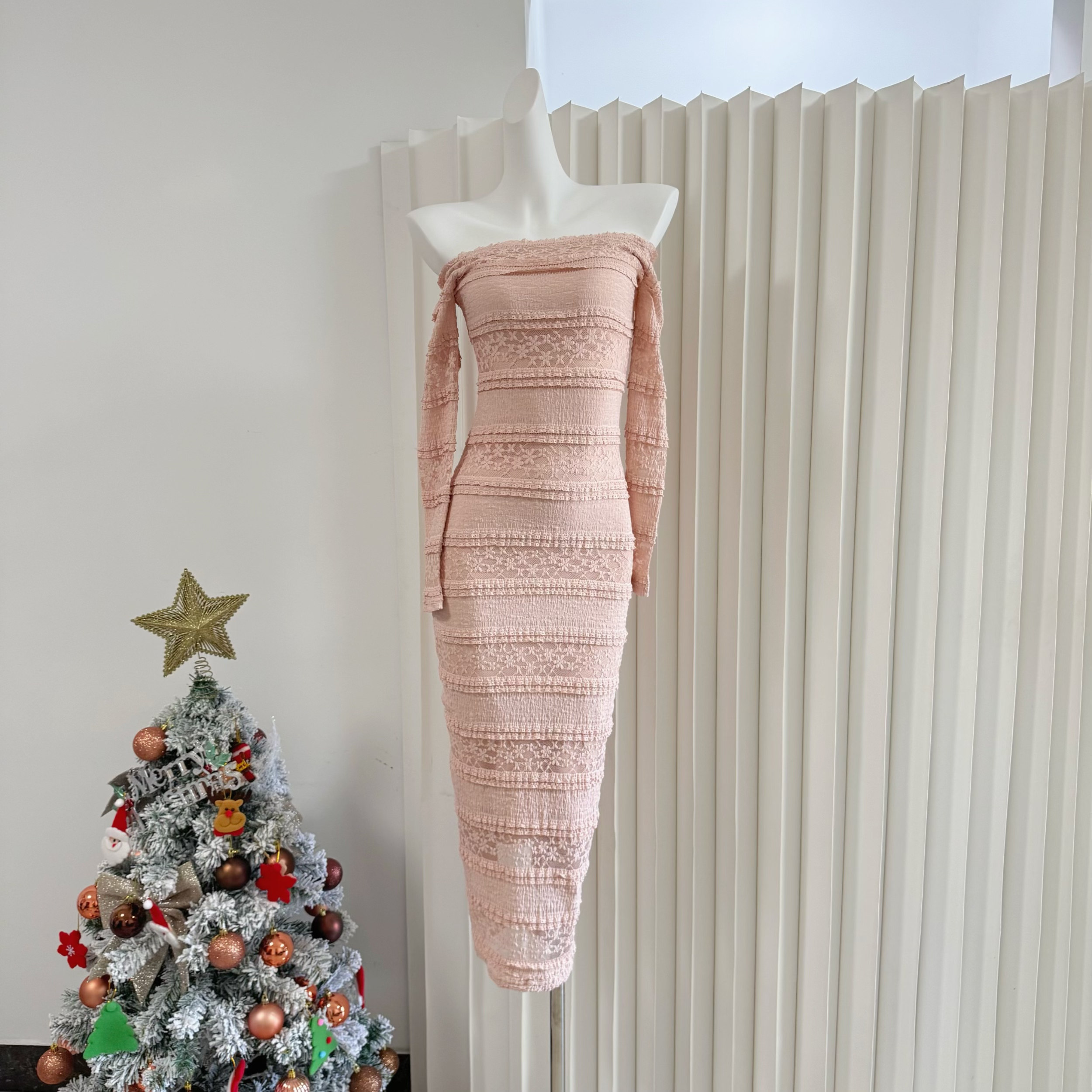 拾依集2026年春季新款女一字肩粉色连衣裙大方得体绝美后开叉裙子,女装/女士精品,连衣裙,淘宝优惠券,粉丝福利购,淘宝优惠卷