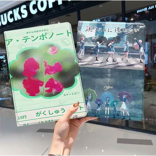 内壳软硅胶材质。舒适手感，四角防摔。