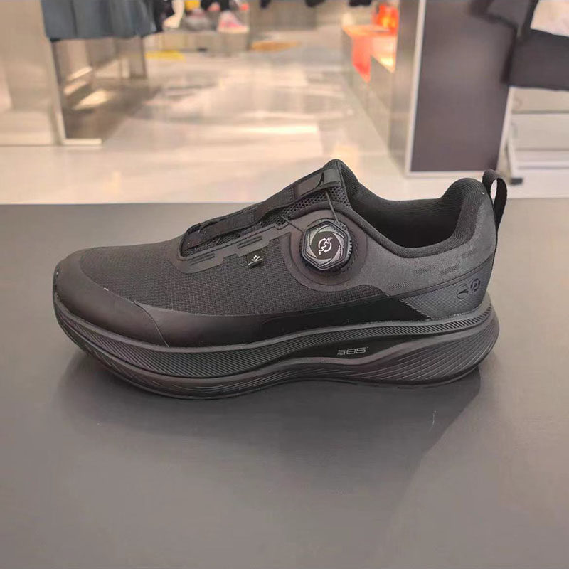 安踏正品万里PRO男鞋2026春新款训练鞋缓震慢跑鞋健身鞋112617772