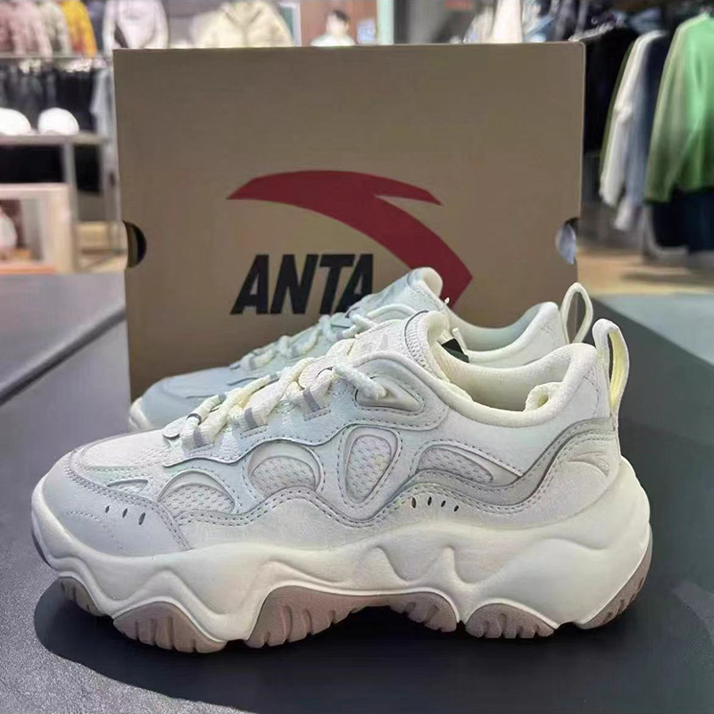 安踏流萤厚底增高休闲运动鞋