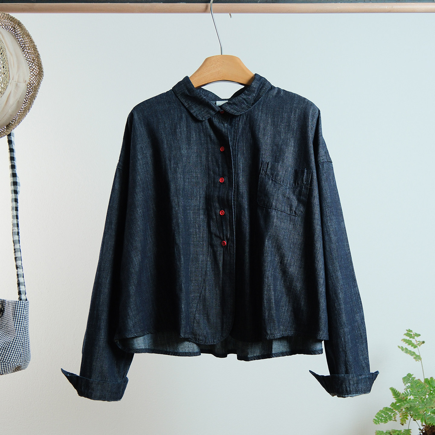 春季新款一七然港风复古翻领口袋拼接宽松显瘦棉麻长袖牛仔衬衫女