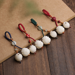 高端精致莲花小鱼汽车钥匙挂饰钥匙扣挂件女款士生神网红链祝福