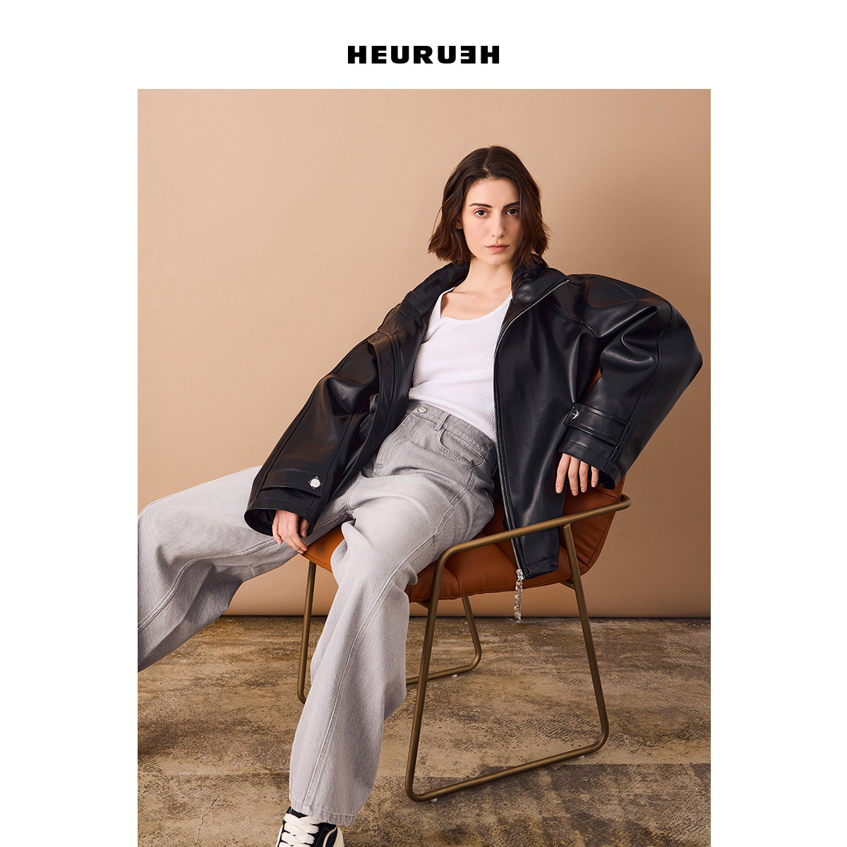 HEURUEH廓形连帽PU皮衣