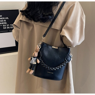 佳能R50富士XE5/XT20索尼康z30微单水桶摄影包斜垮手提单肩包配件