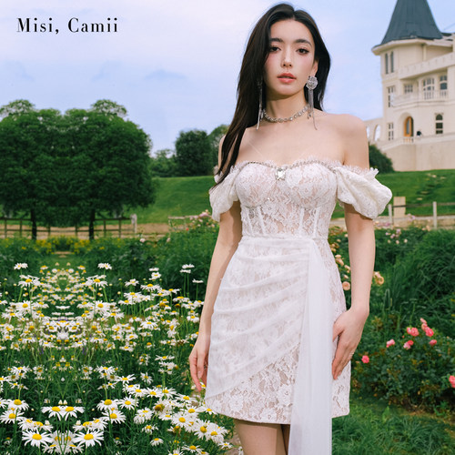 Misi,Camii名媛一步裙钻饰泡泡袖
