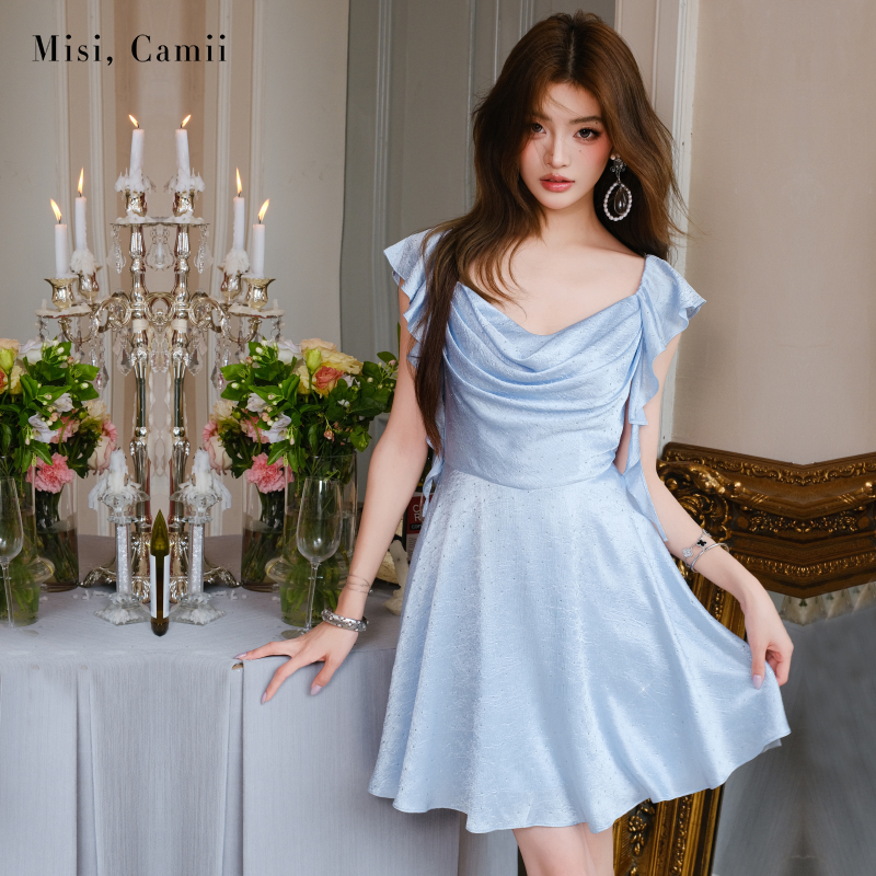 Misi.Camii烫钻缎面荡领连衣裙