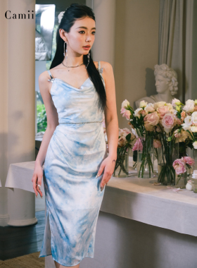 Misi.Camii2024春夏新款女装蝴蝶拉褶荡领吊带连衣裙名媛时尚气质