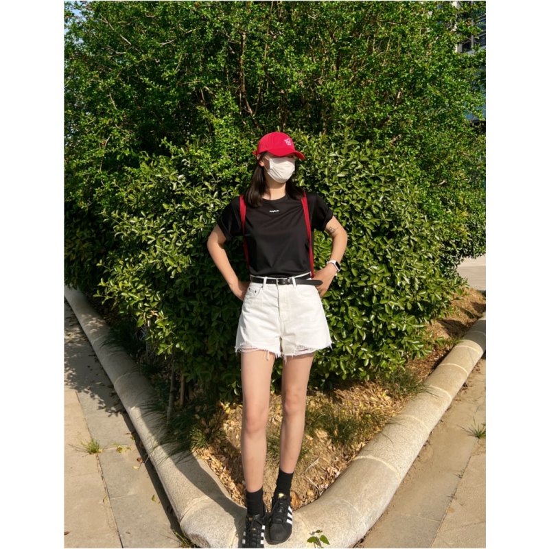 白色破洞牛仔短裤女小个子夏季新款高腰显瘦修身a字外穿毛边热裤